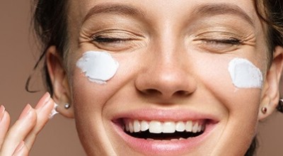 What to Look for When Choosing Face Creams: A Step-by-Step Guide with Essentials for Every Age