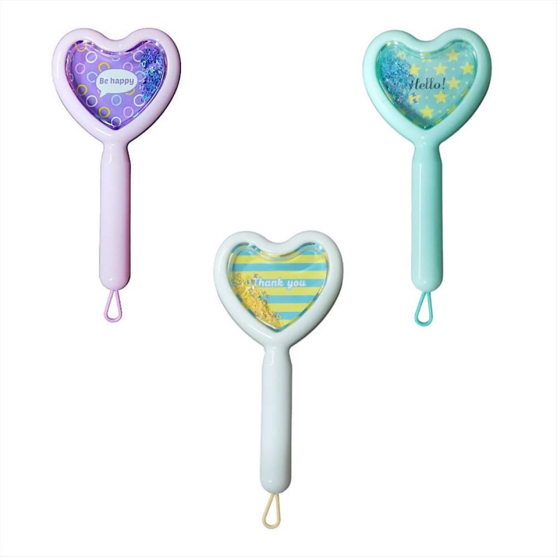 Children's heart-shaped brush