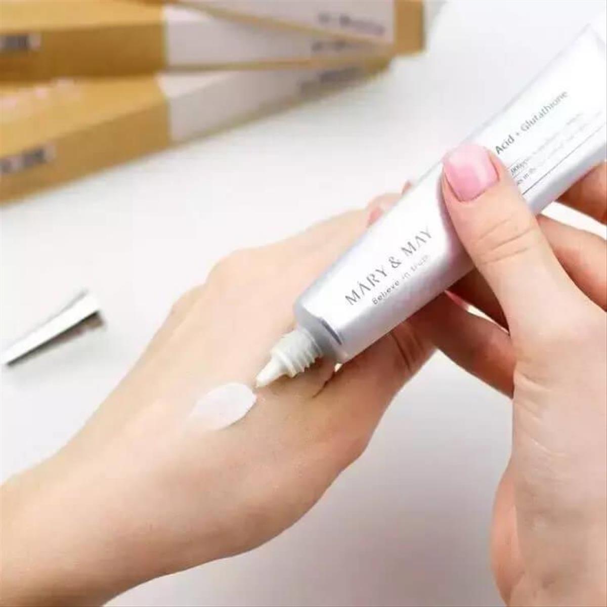 Tranexamic acid + glutathione eye cream 30g Mary&May Tranexamic acid + glutathione eye cream 30g Mary&May