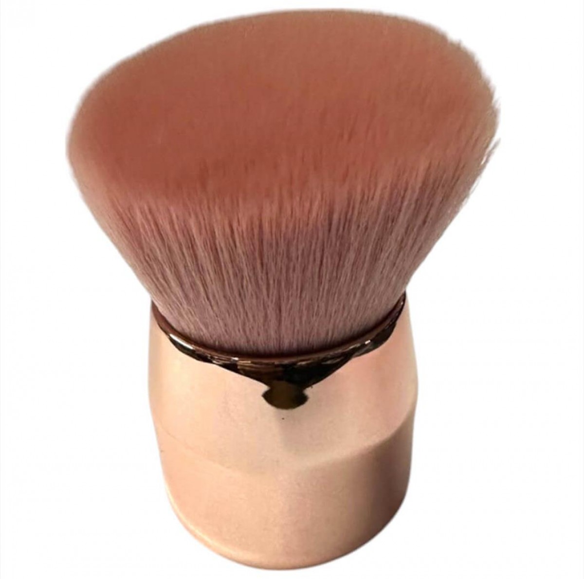 Kabuki makeup brush