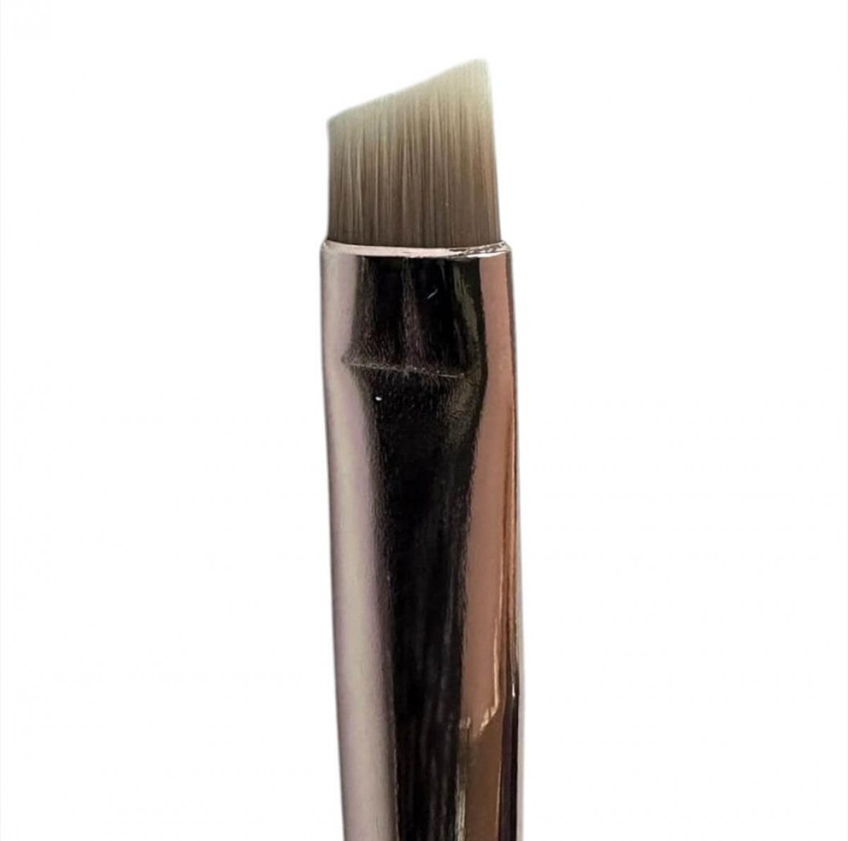 Slanted eye makeup brush