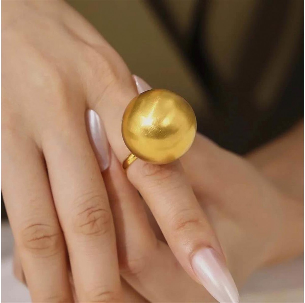 Ball steel ring gold