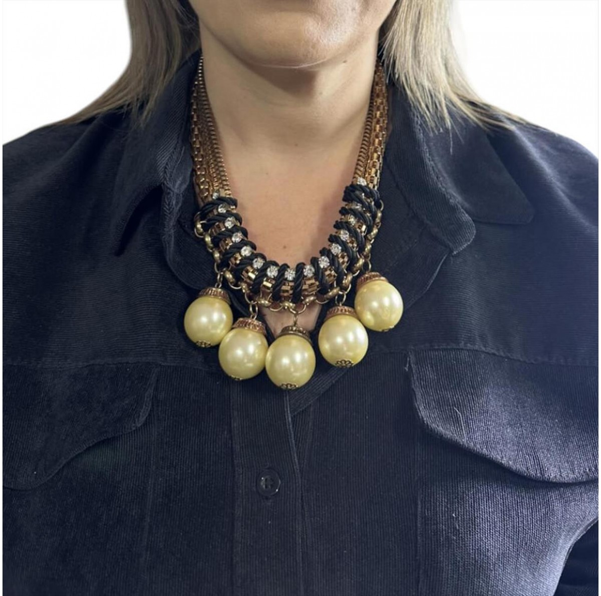 Statement gold necklace with large pearls & chains