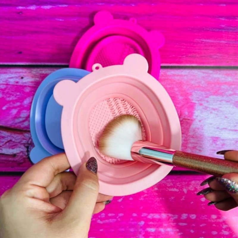 Collapsible Silicone Bowl for Cleaning Beauty Tools