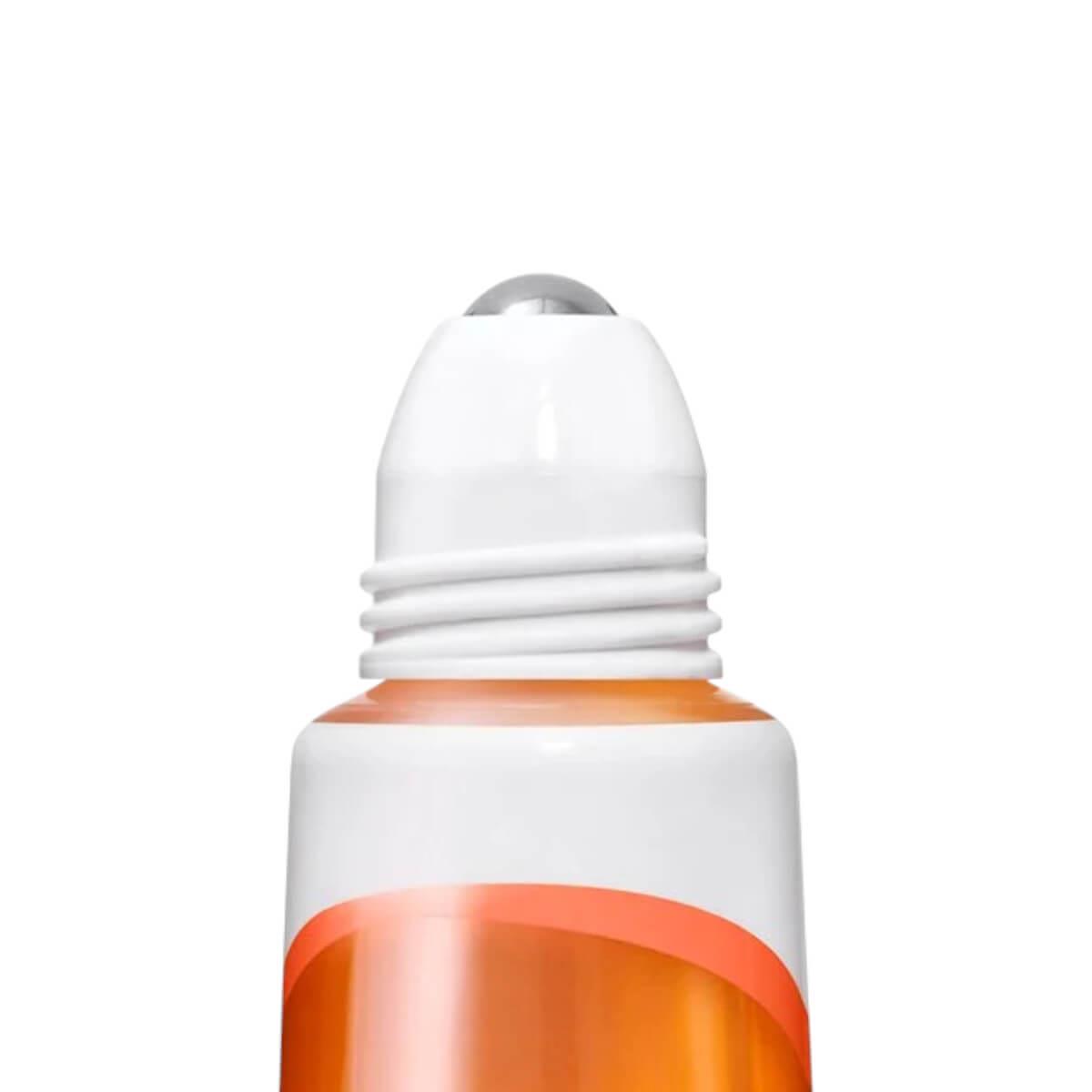 Cuticle oil on a roll apricot 13.5ml Essie Cuticle oil on a roll apricot 13.5ml Essie