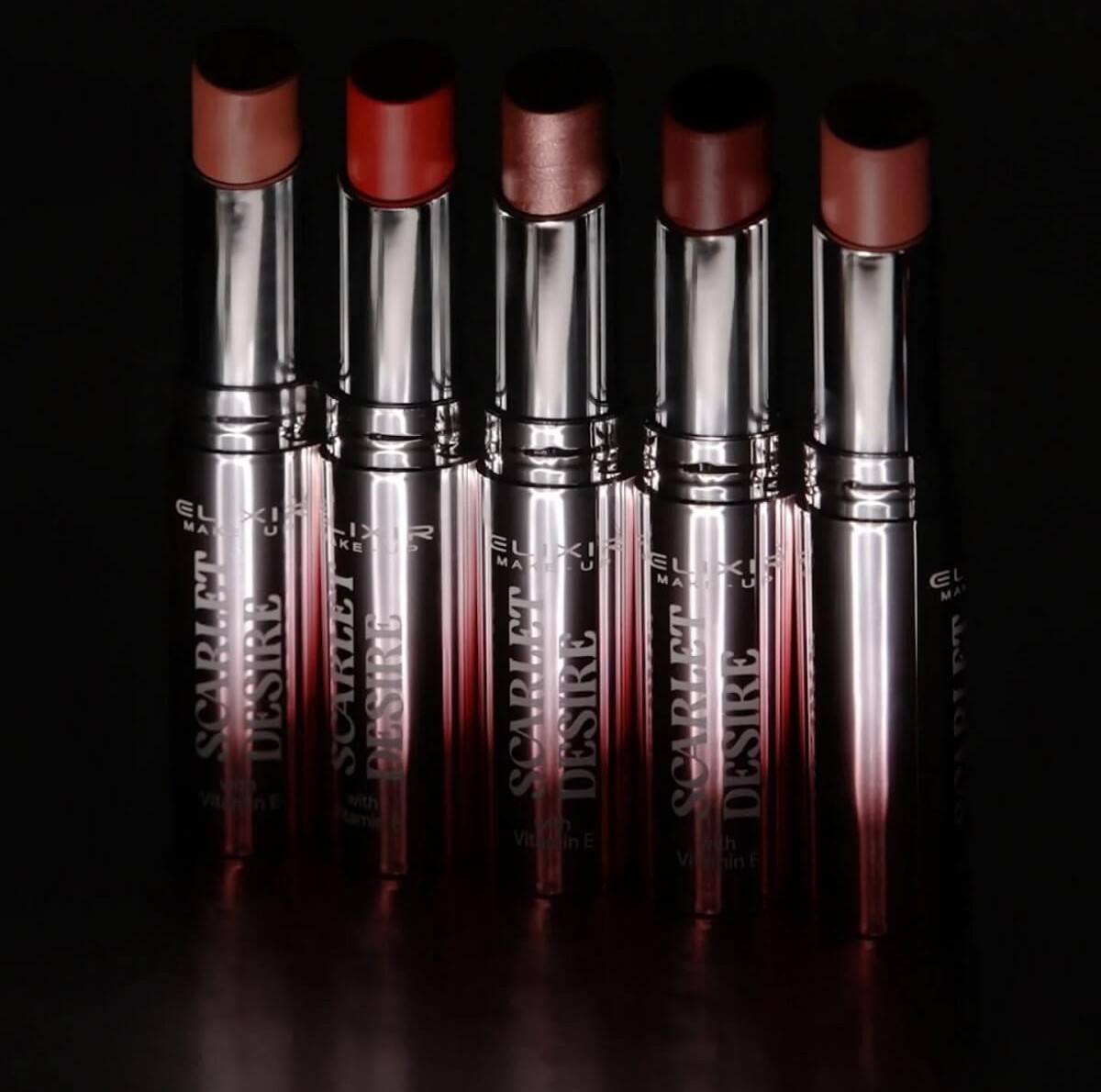 Κραγιόν scarlet desire satin Elixir