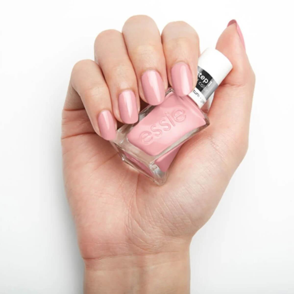 Βερνίκι νυχιών gel couture 505 gossamer garments Essie