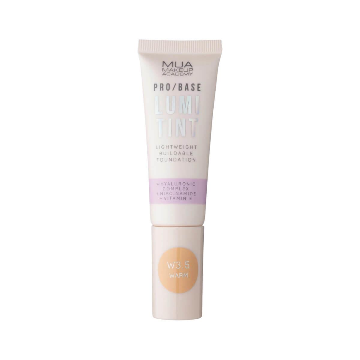 Pro/base lumi tint foundation W3.5 MUA
