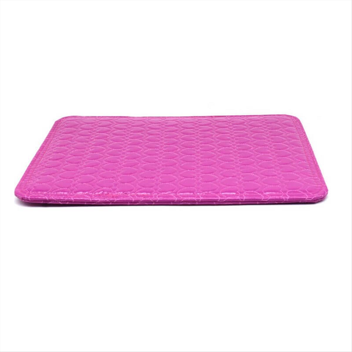 Manicure cushion table mat with hearts fuchsia