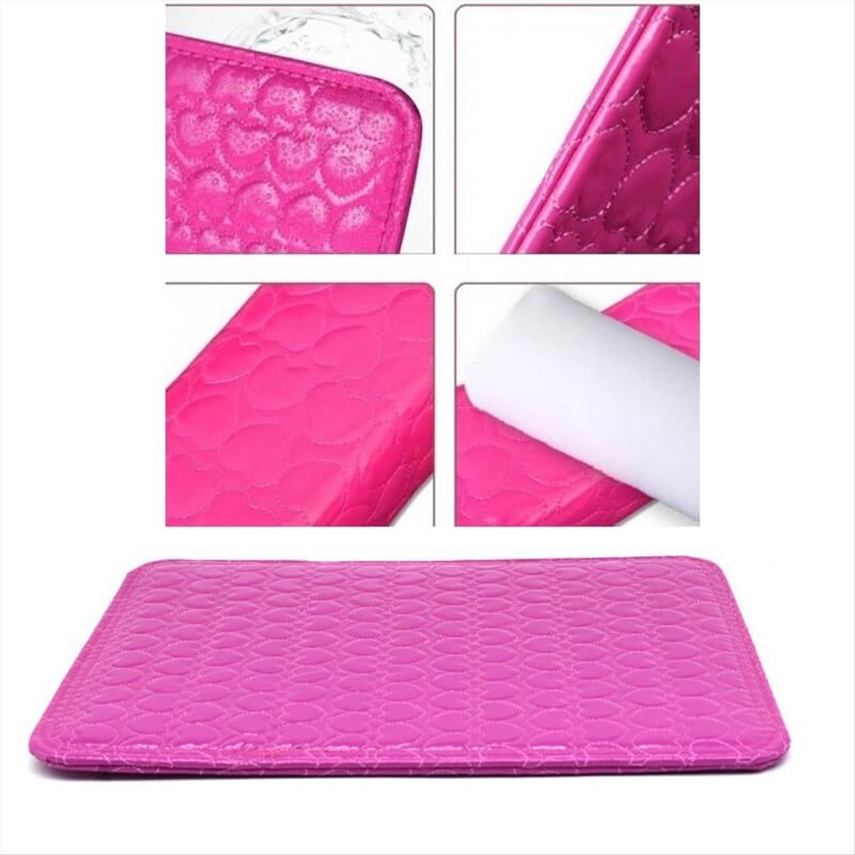 Manicure cushion table mat with hearts fuchsia