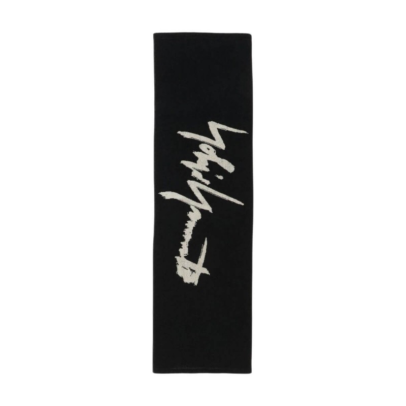 Black professional esthetician headband Thuya